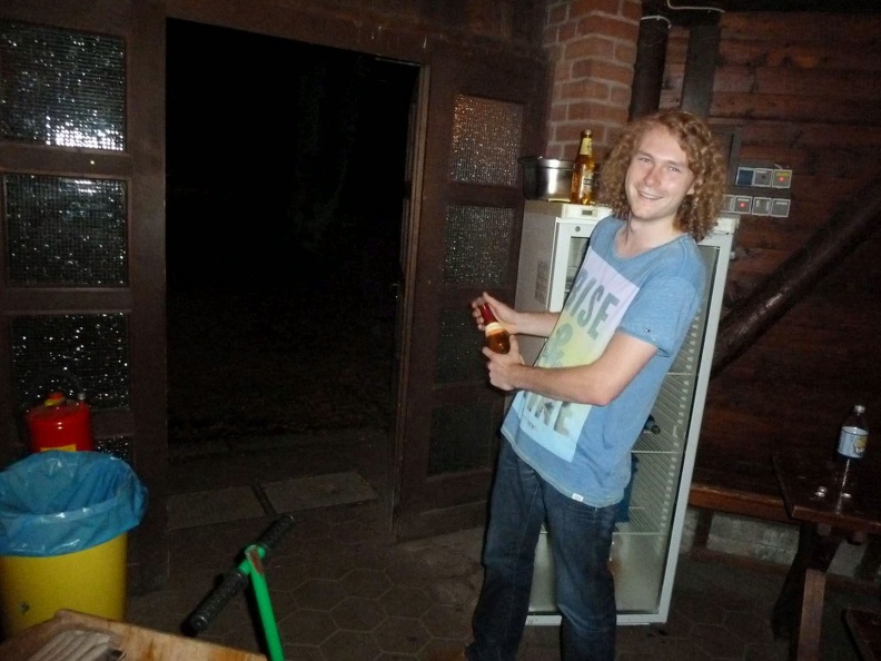P1400242-1600.jpg